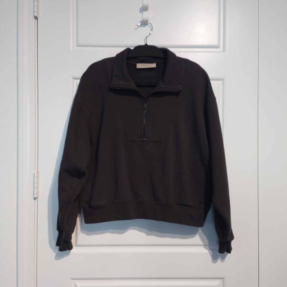 Essentials- Fear Of God Signature Logo Quarter Zip Sweatshirt